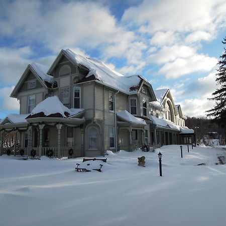 Albergo Allegria Hotel & Breakfast Restaurant Windham Exterior photo