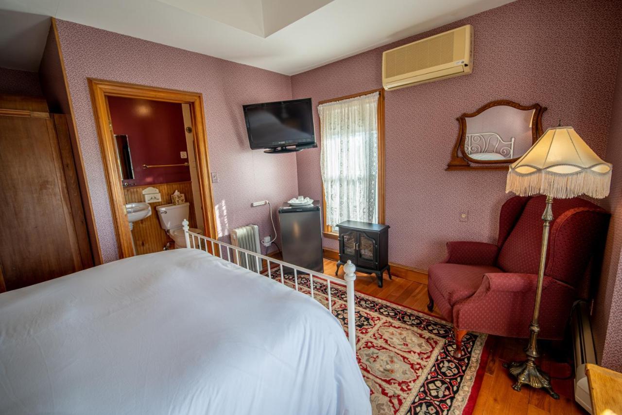 Albergo Allegria Hotel & Breakfast Restaurant Windham Exterior photo