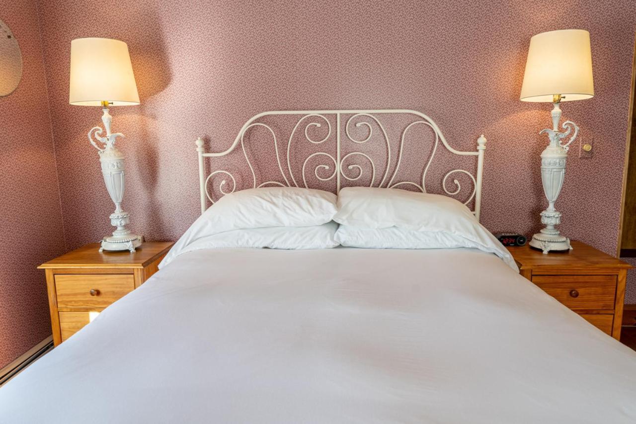 Albergo Allegria Hotel & Breakfast Restaurant Windham Exterior photo