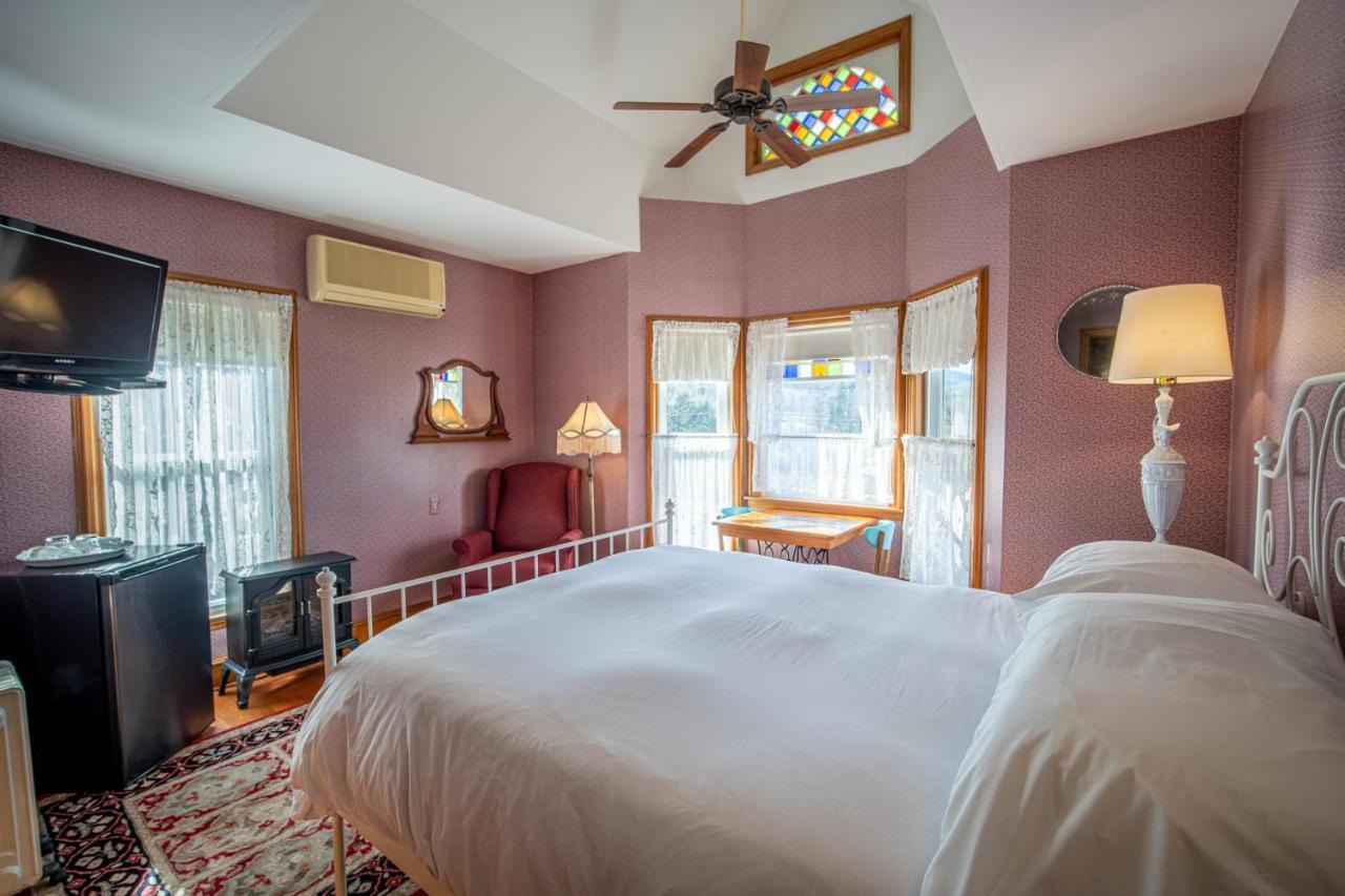 Albergo Allegria Hotel & Breakfast Restaurant Windham Exterior photo