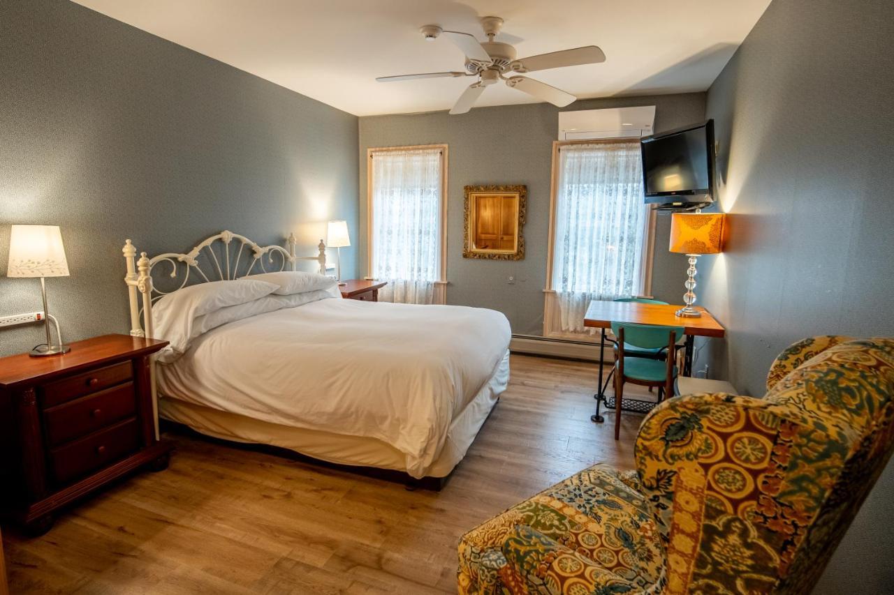 Albergo Allegria Hotel & Breakfast Restaurant Windham Exterior photo